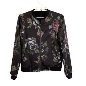 Lululemon Party Bomber Jacket Reversible Garden Party size 10